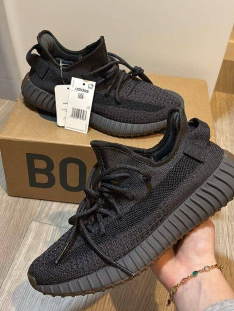 ADIDAS YEEZY BOOST 350 V2