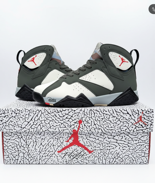 AJ7 Patta White Grey - Photo professionnelle
