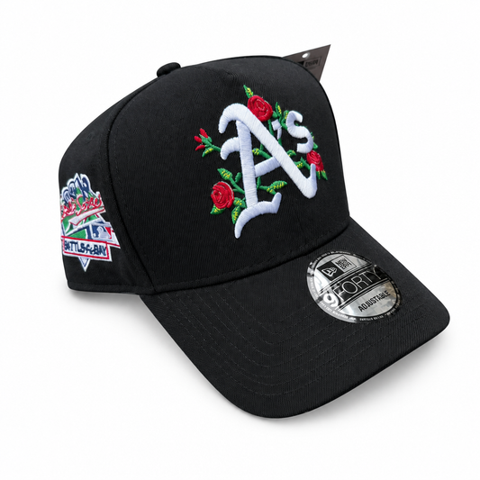 Casquette noire A’s avec roses rouges