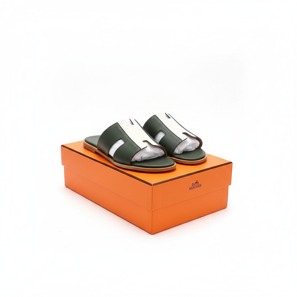 Hermès Izmir Khaki - Vue avant