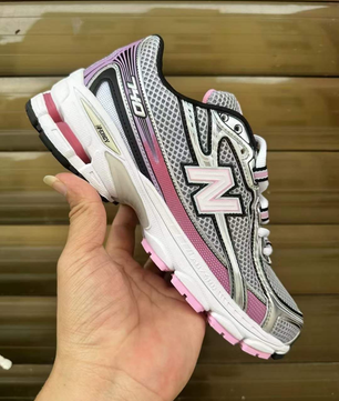 New Balance 1906R Rose