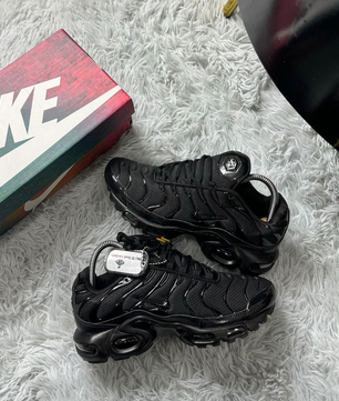 Nike  Tn Black