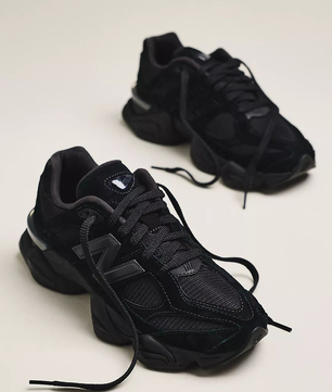 New Balance 9060 – Triple Black