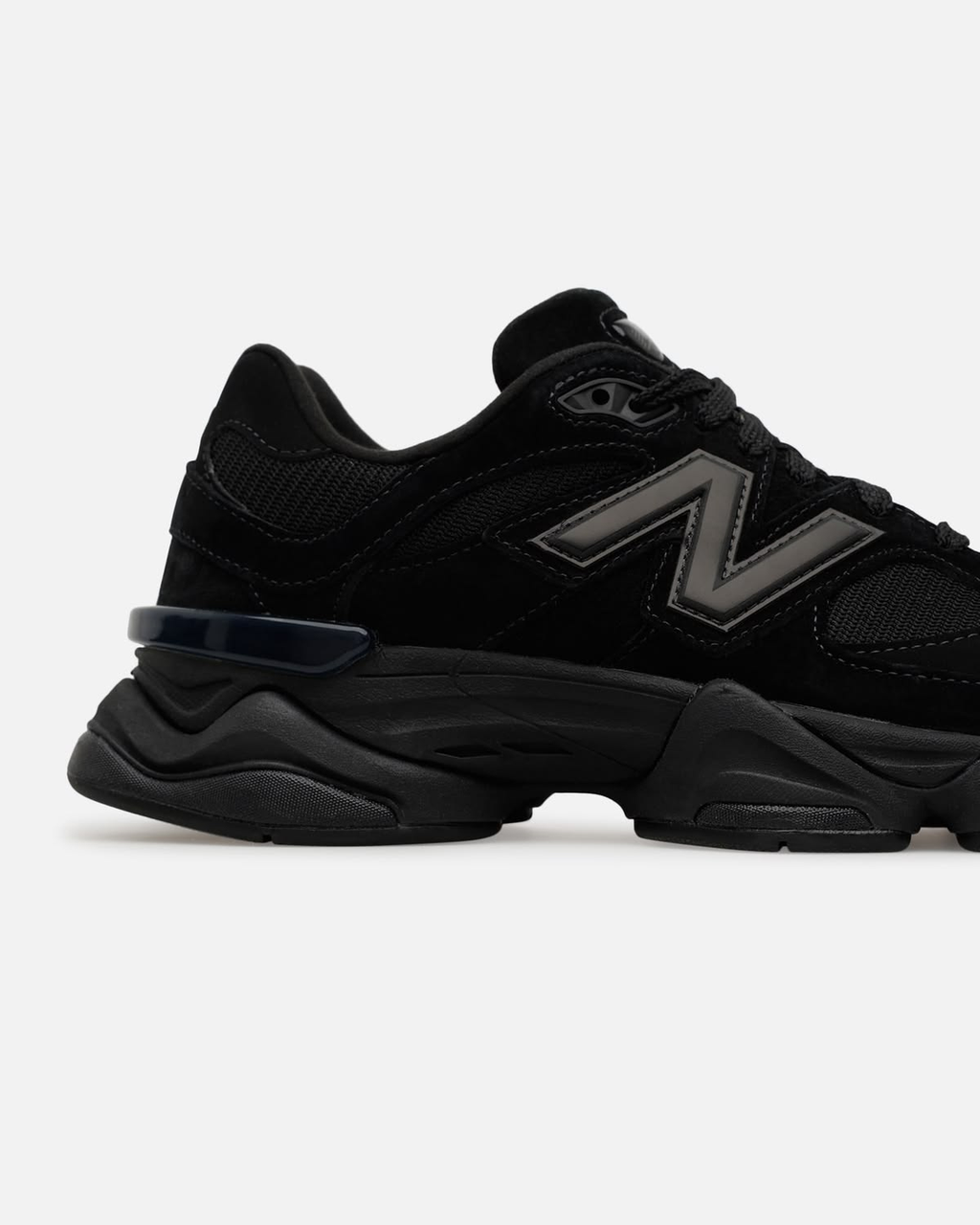 New Balance 9060 – Triple Black