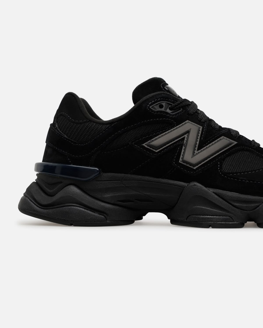 New Balance 9060 – Triple Black