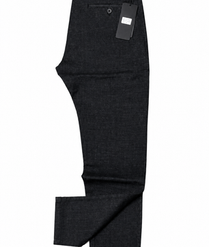 Pantalon du centre, vue entière