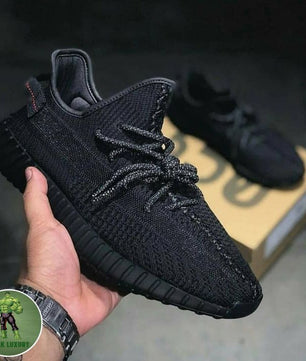 Yeezy boost black