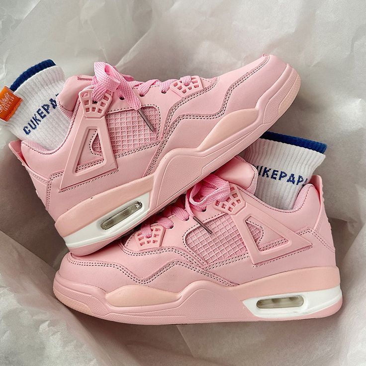 Jordan 11 Rose