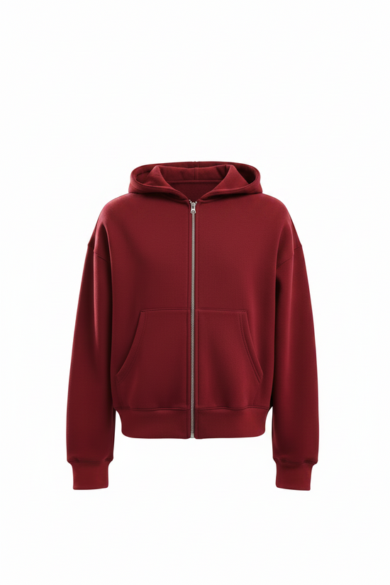 Pull rouge à capuche