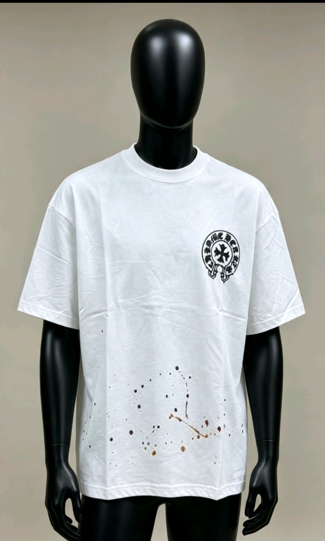 T-shirts blanc.