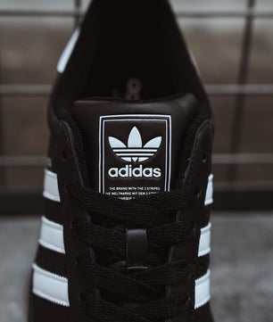 Adidas chaussures superstar II