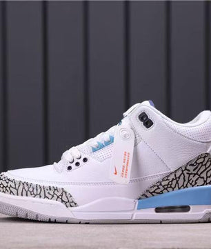 Air Jordan 3 Retro "UNC