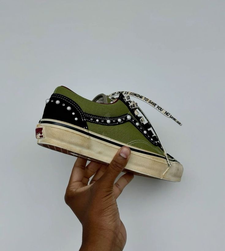 Nouvelle Vans