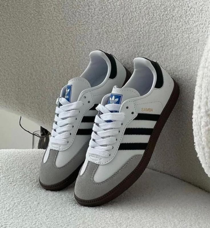 Adidas sambas