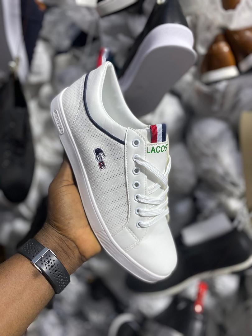 Chaussures Lacoste