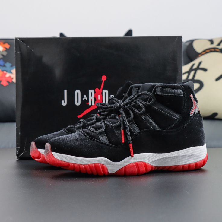Air Jordan 11 noir