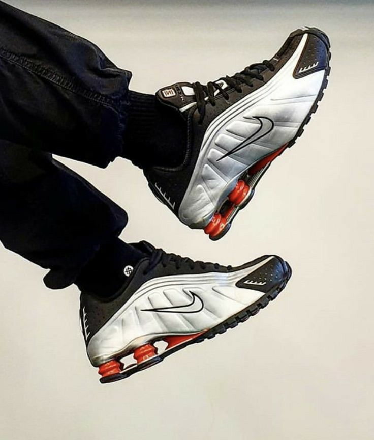 Nike chox R4