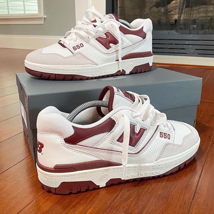 New Balance 550