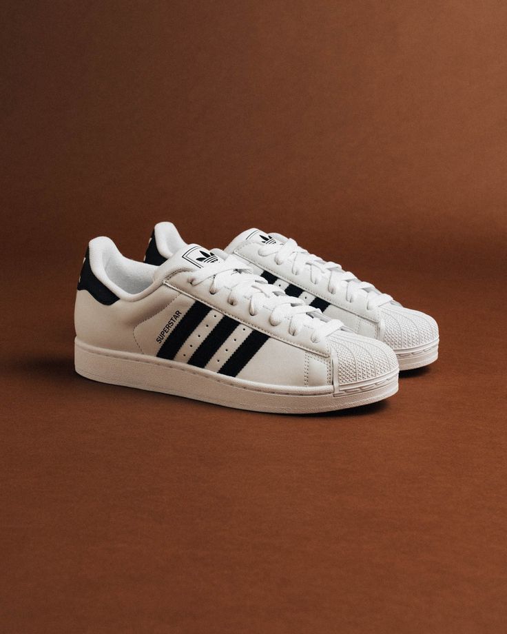 Adidas chaussures superstar II