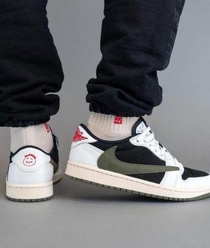 Nike Travis Scott Jordan 1