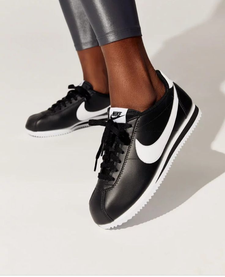 Nike cortez basic noir
