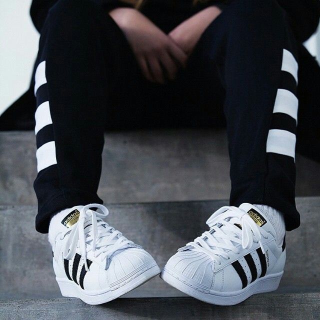 Adidas chaussures superstar II