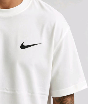 T-shirt Nike