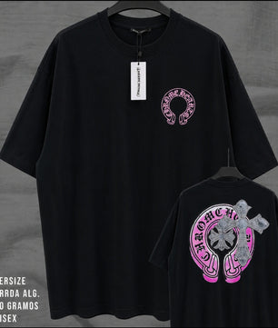 T-shirts noir.