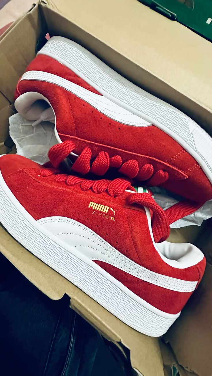 puma suède rouge