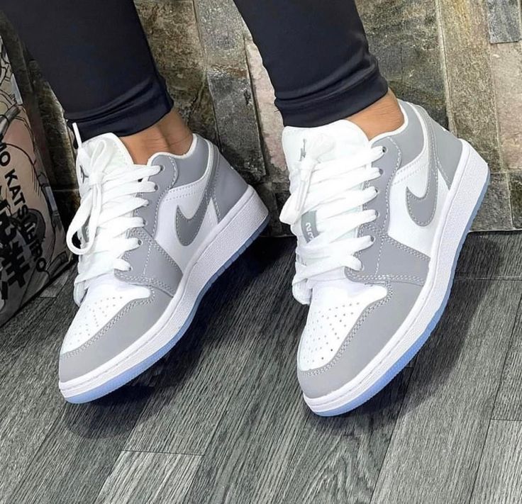 Jordan 1