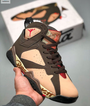 AIR JORDAN 7 – Collection Exclusive & Collaborations Iconiques