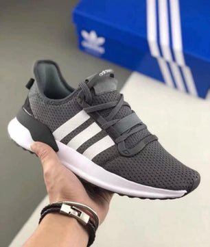 Chaussures de sport adidas