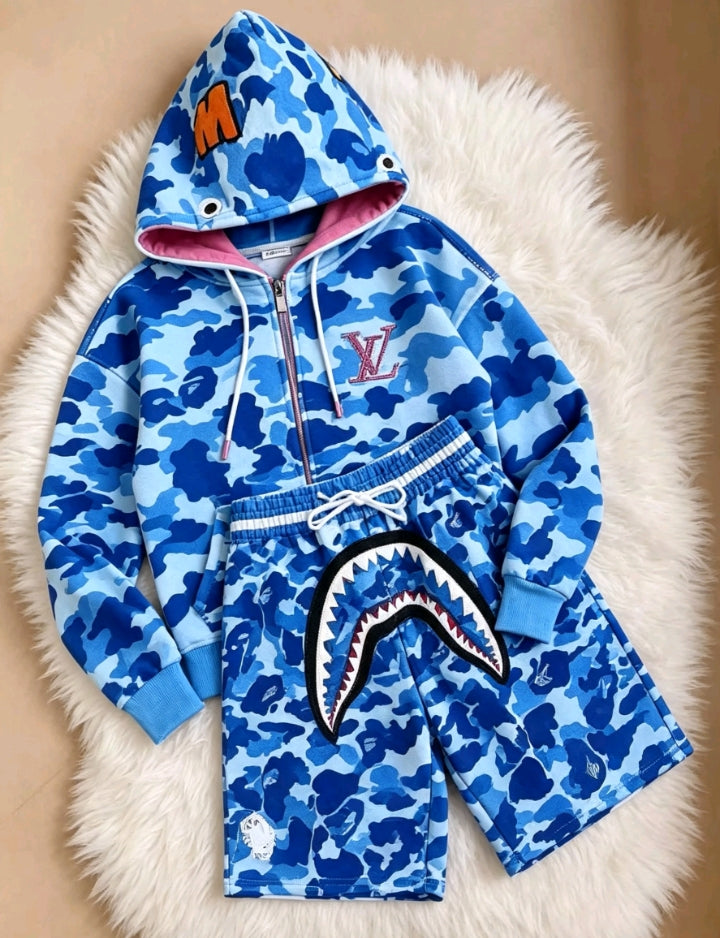 Ensemble Camouflage — Tête de Requin