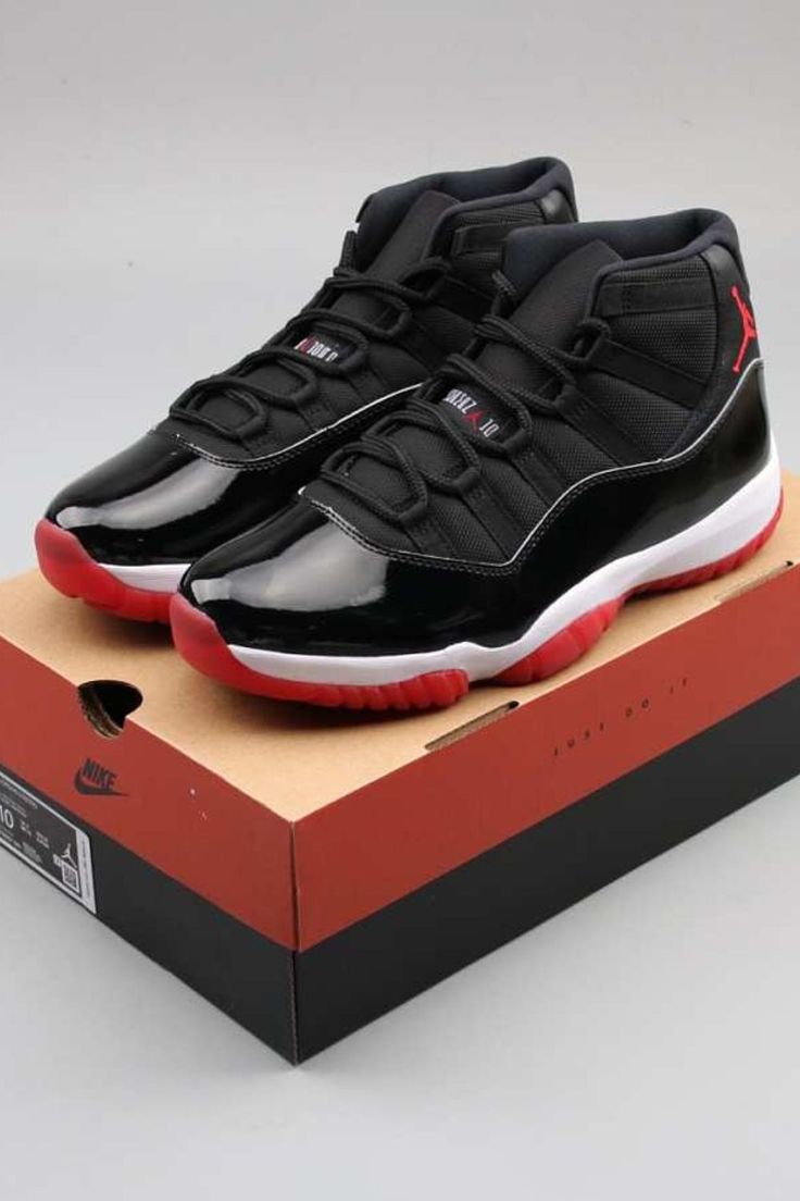 Air Jordan 11 noir