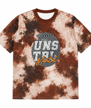 T-shirt marron sur fond blanc
