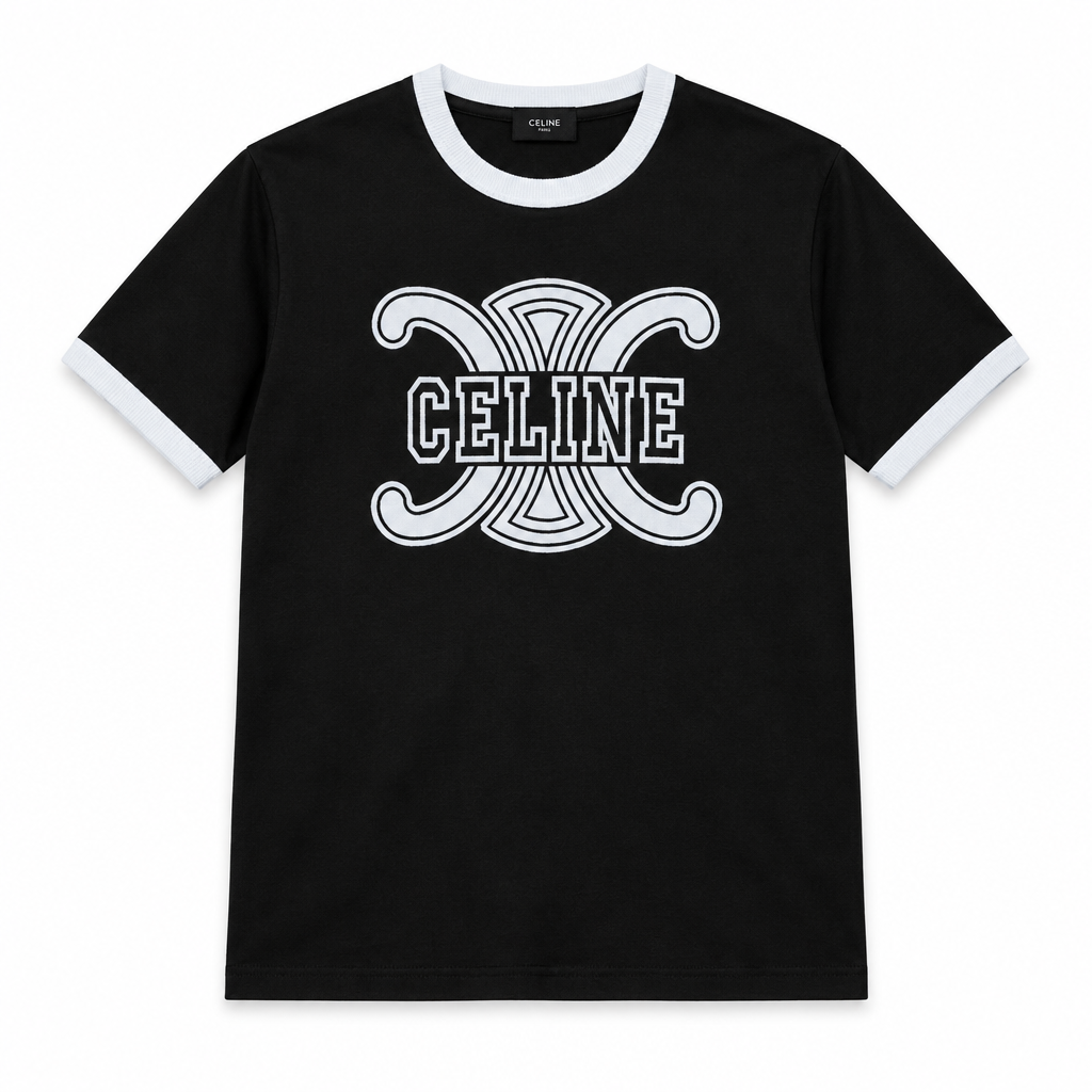 T-shirt noir sur fond blanc