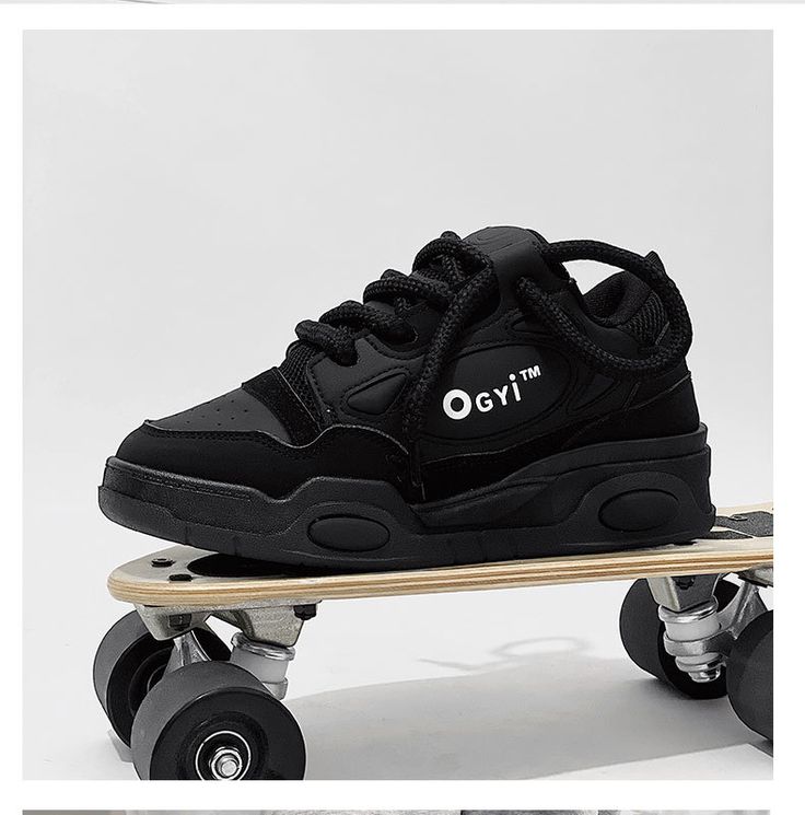 CHAUSSURE OGYI NOIR